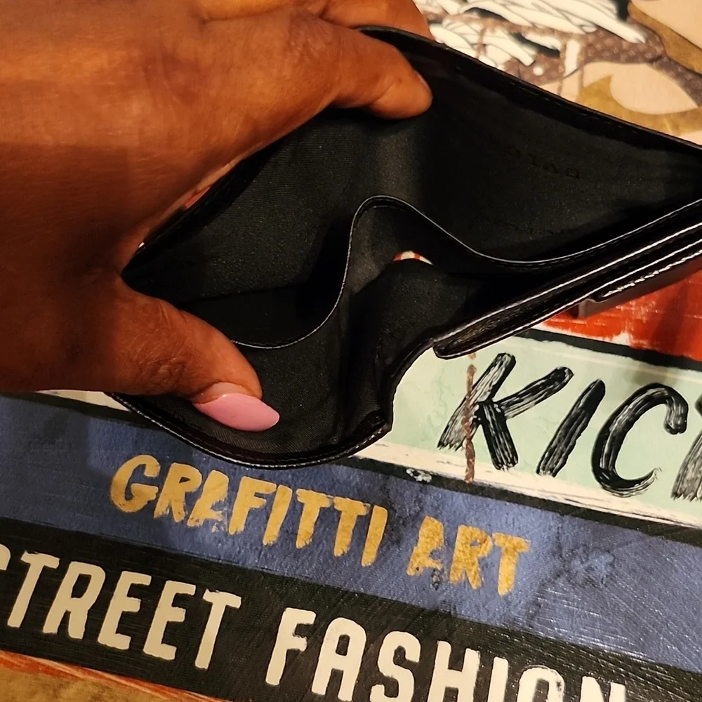 Black Leather Snap Wallet - Classic Women's Accessory
